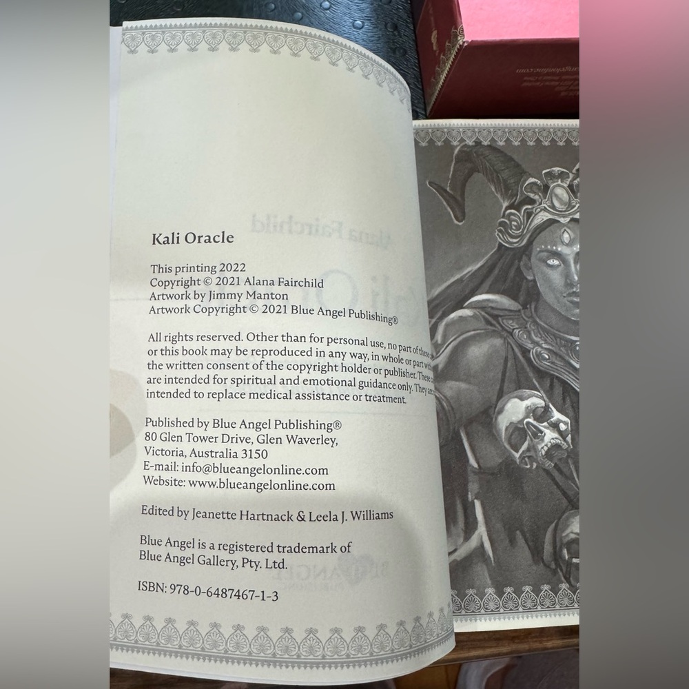 Kali Oracle box set - Ferocious Grace & Supreme Protection - Alana Fairchild - Picture 10 of 10